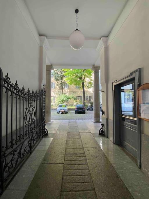 Appartamento Bilocale - Milano Zona Isola Ngoại thất bức ảnh